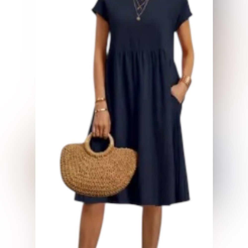 Women’s Crew Neck Cotton Blend Blue Dress with Pockets. Size XXL. Cotton Blend